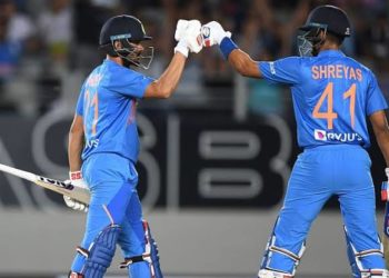 Iyer and Rahul shine as India win 1st T20I against New Zealand